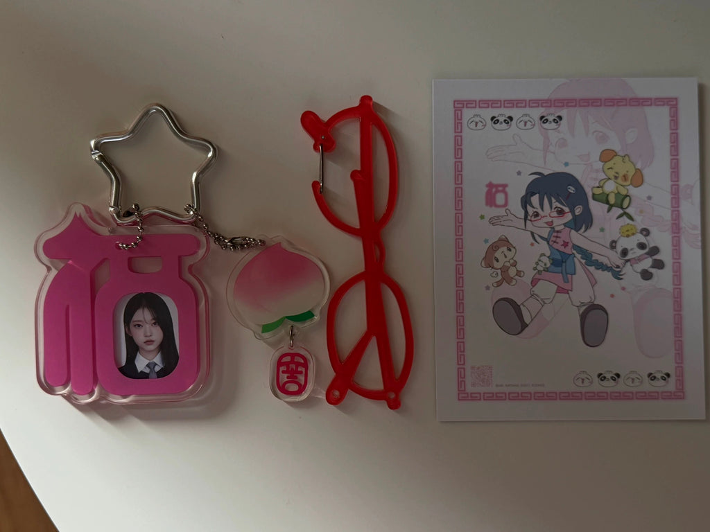 [cn | pre-order] bayonetta glasses acrylic carabiner