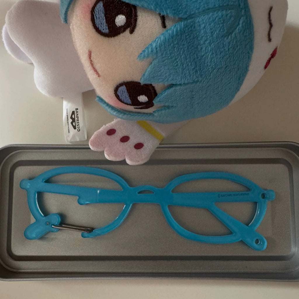 [cn | pre-order] bayonetta glasses acrylic carabiner