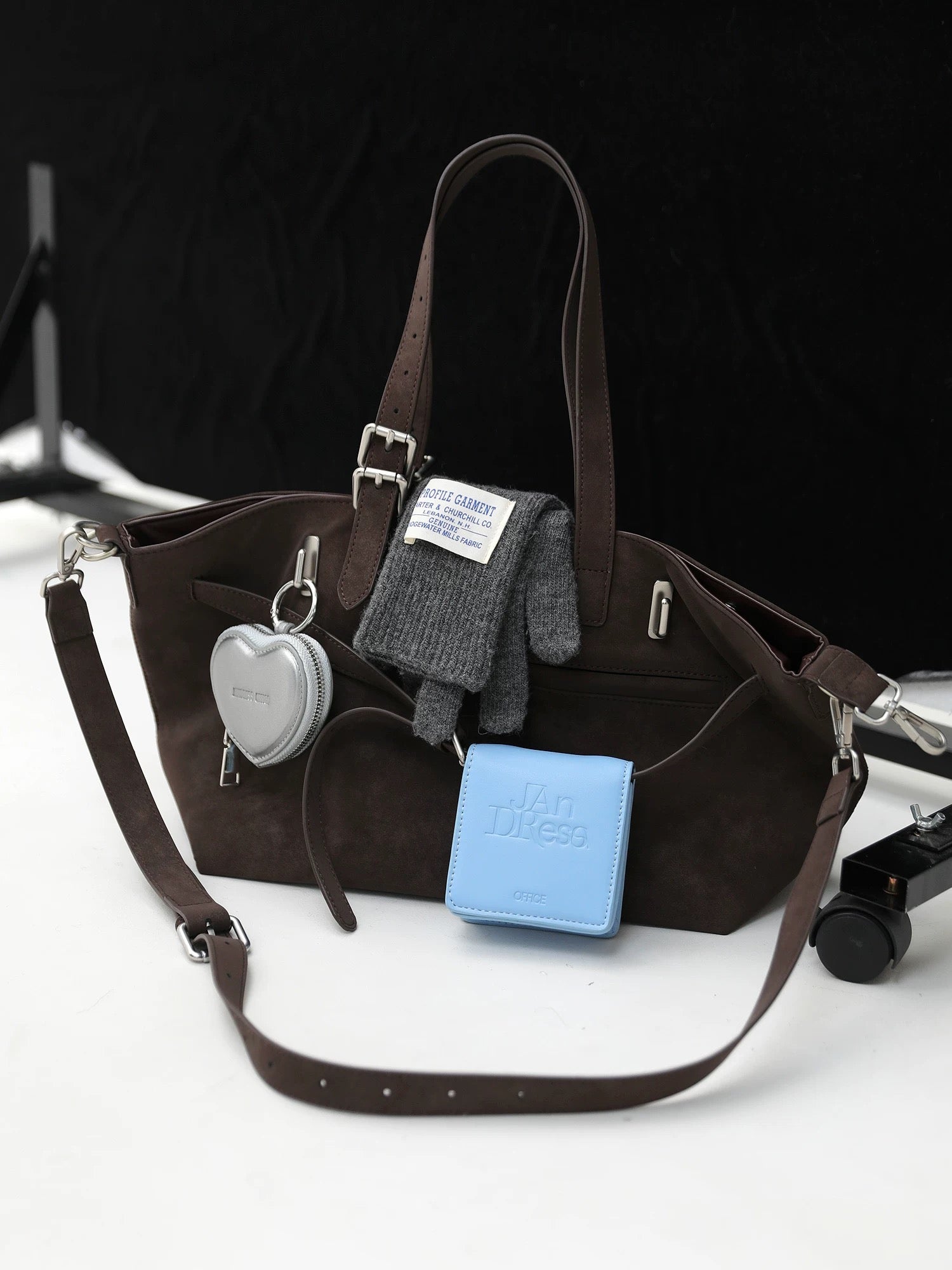 [cn | pre-order] jandress gallini velvet shoulder tote bag - medium size