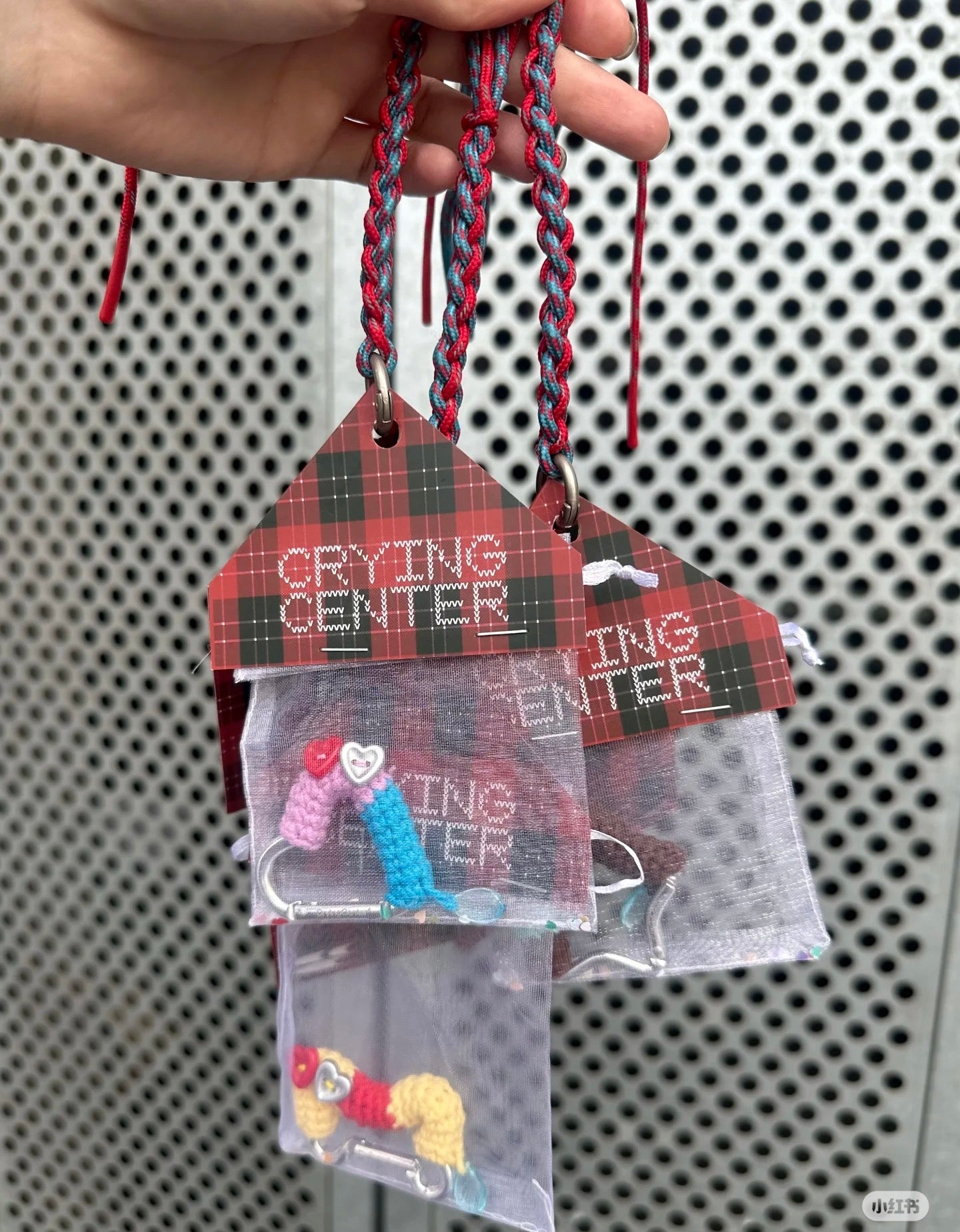 [cn | pre-order] crying center crochet carabiner