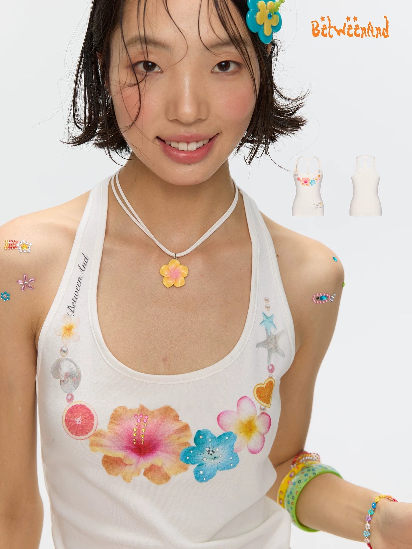 [BETWEENAND] flower pearl neckband top