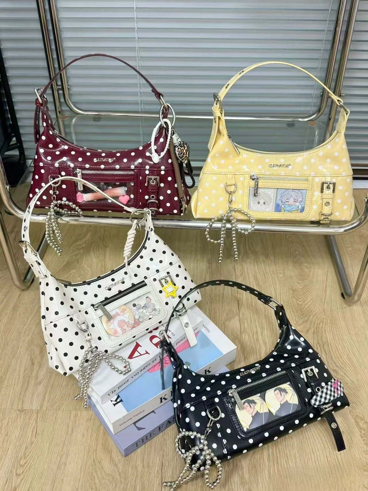 [cn | pre-order] cultivator polka crossbody hobo bag - mini