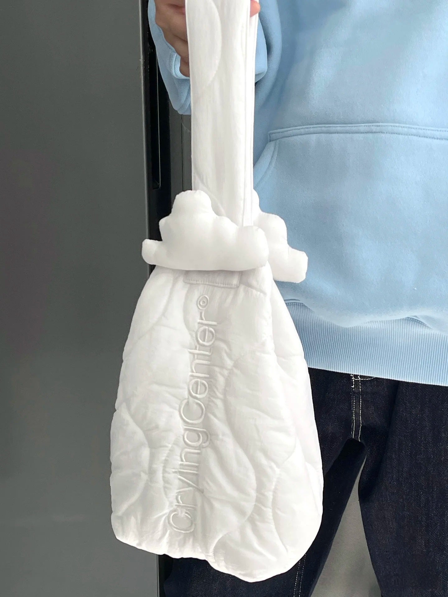 [cn | pre-order] crying center cloud puff handbag