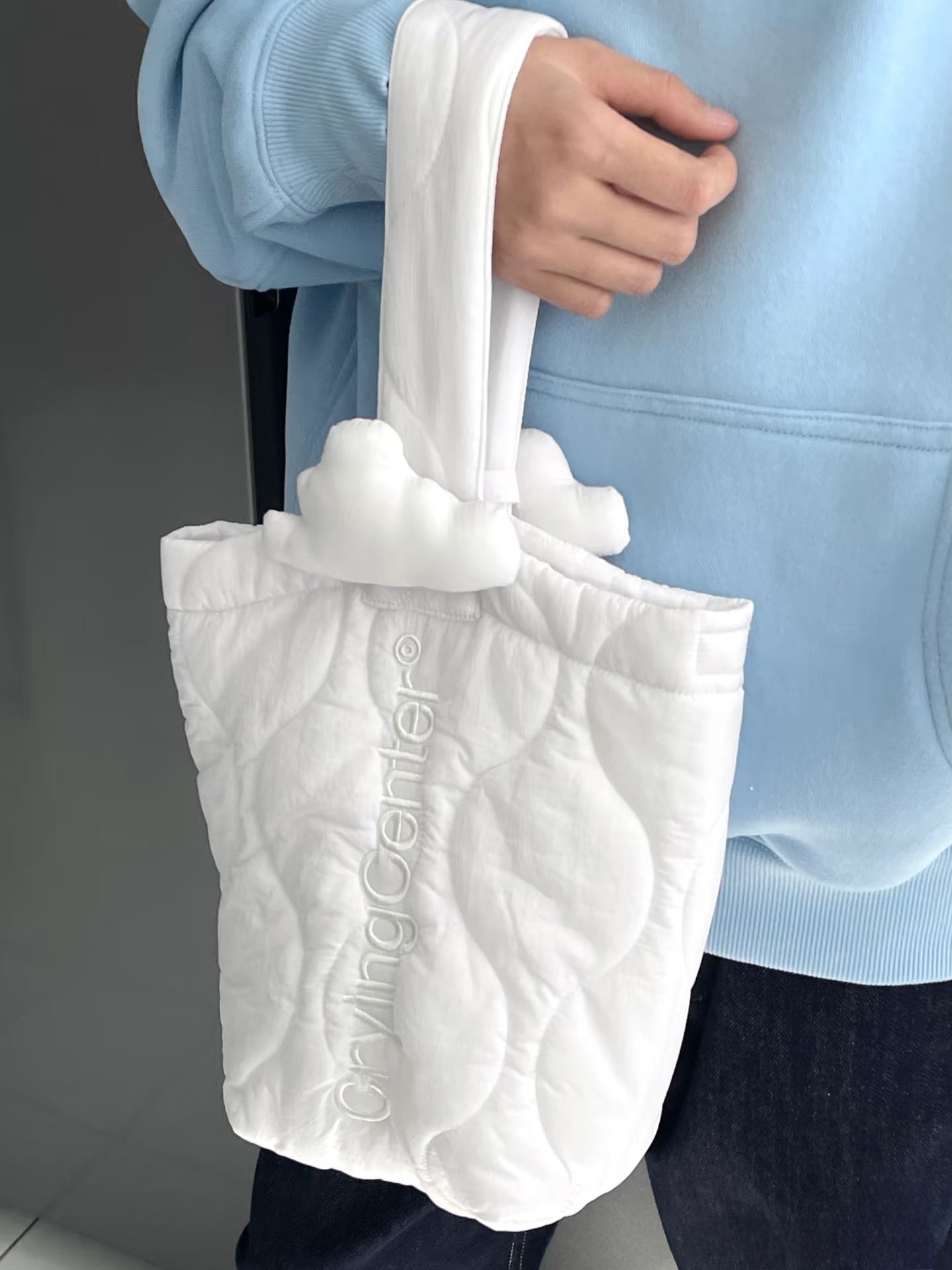 [cn | pre-order] crying center cloud puff handbag