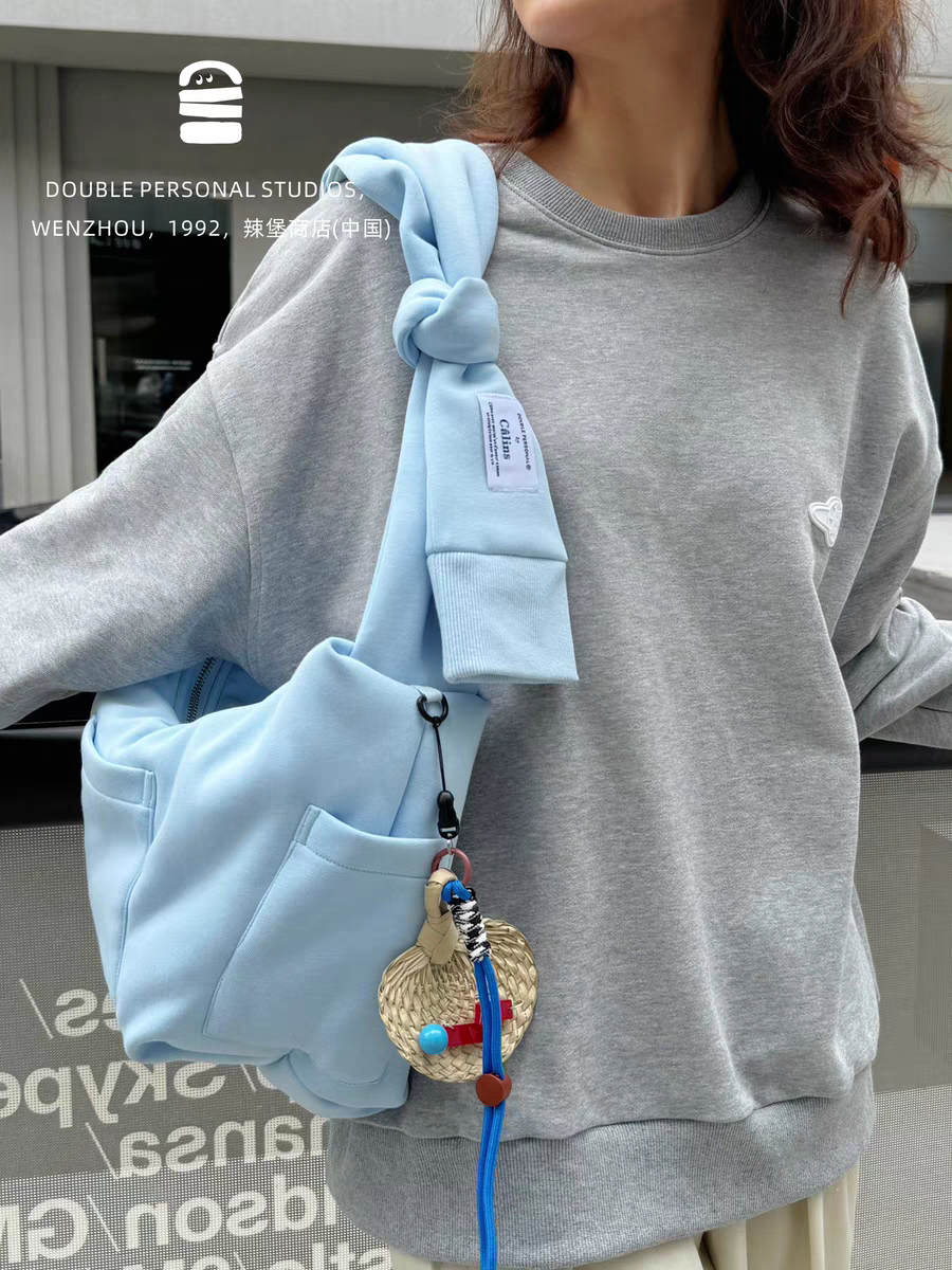 [cn | pre-order] hoodie sweatshirt hug bag crossbody