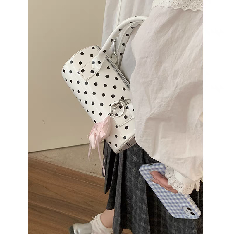 [cn | pre-order] bags at ₱400