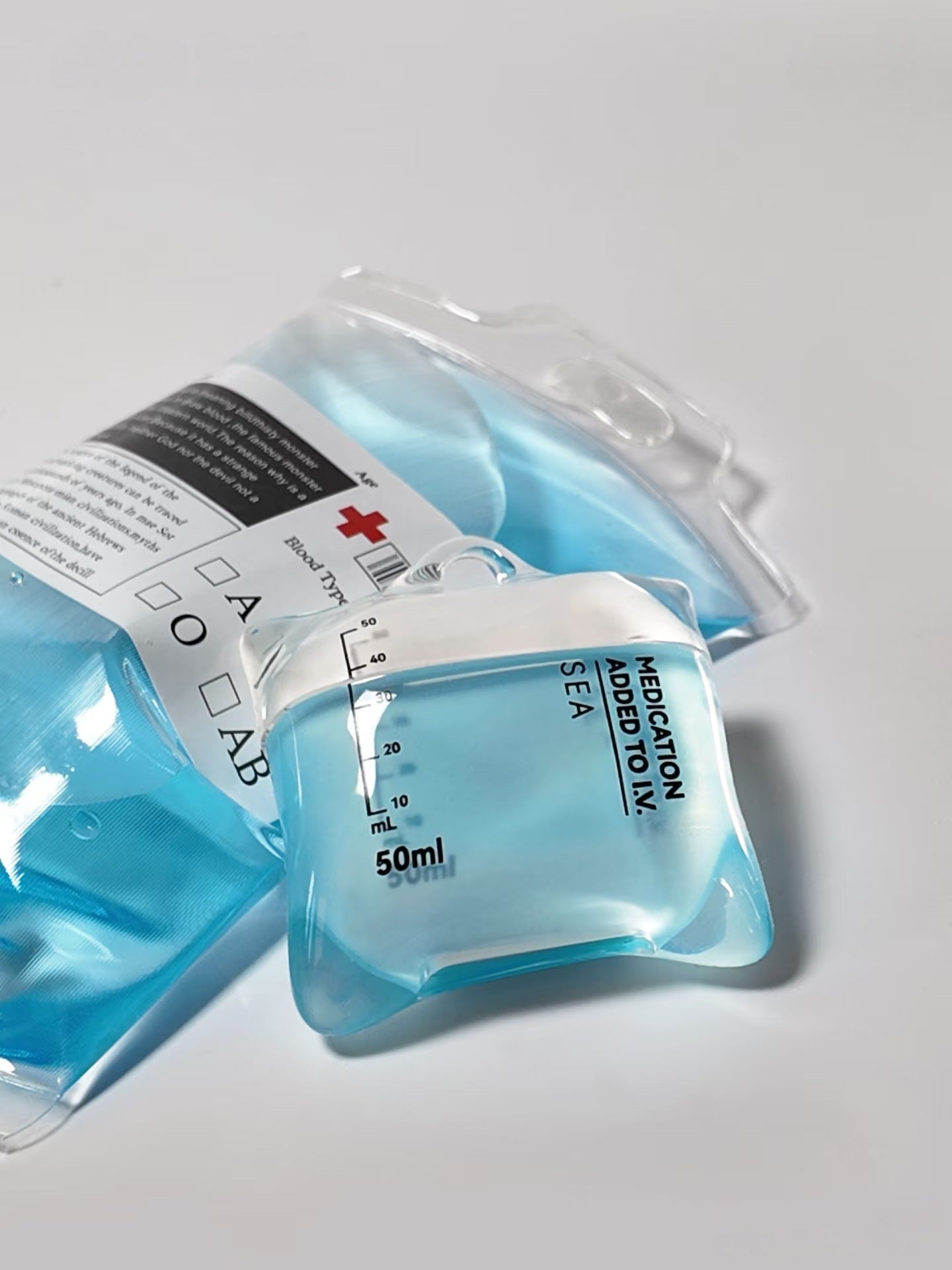[cn | pre-order] iv drip blood bag airpods case