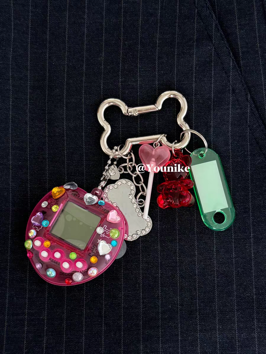 [cn | pre-order] tamagotchi trinket carabiner keyring